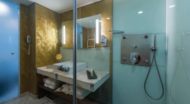 Номер Deluxe Diamond Deluxe Hotel