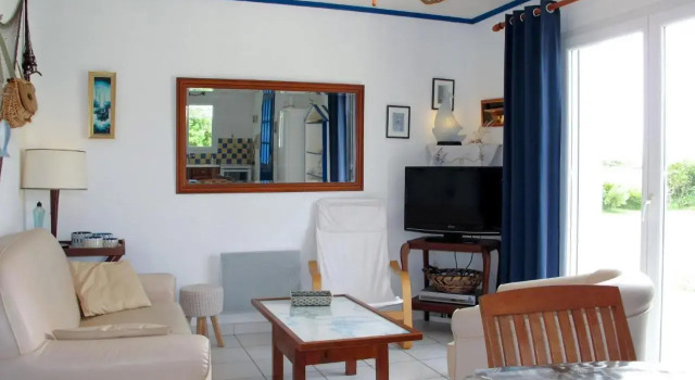 Holiday Home Ty Bihan - LOY114, Забронировать Отель Отели Finistère с парковкой, Парковка