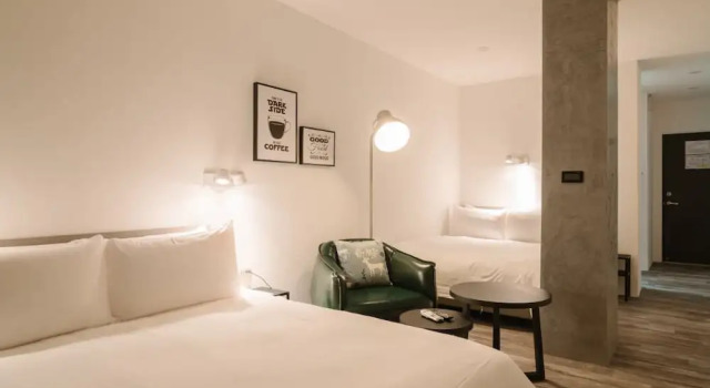 W11 Homestay