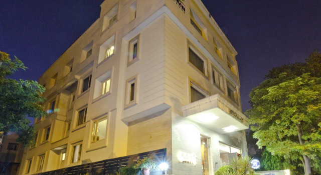 Hotel Saket 27, Забронировать Отель Отели Нью-Дели с парковкой, Парковка