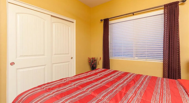 Enchanted 3 BR by Casago, Забронировать Отель Сюрпрайз Phoenix Metropolitan Area