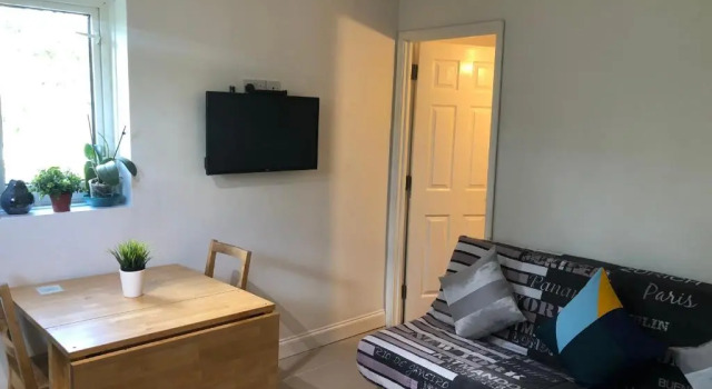 Апартаменты Apple House Guesthouse Heathrow Airport