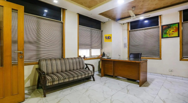 OYO 91410 Blue Moon Villa, Забронировать Вилла Коттеджи Нью-Дели, рядом с Станция метро AIIMS, Коттедж