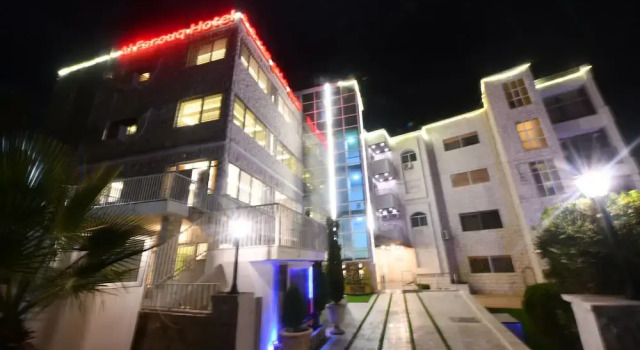 Alfarouq Hotel, Забронировать Отель Амман Провинция Амман, рядом с Иорданский университет