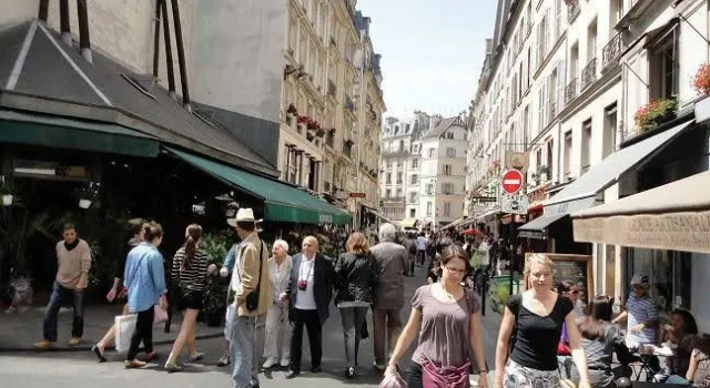 Into Paris - Appartement Pont Neuf, Забронировать Апартаменты/квартира 6-й округ: Сен-Жермен Париж, рядом с Лувр — Риволи