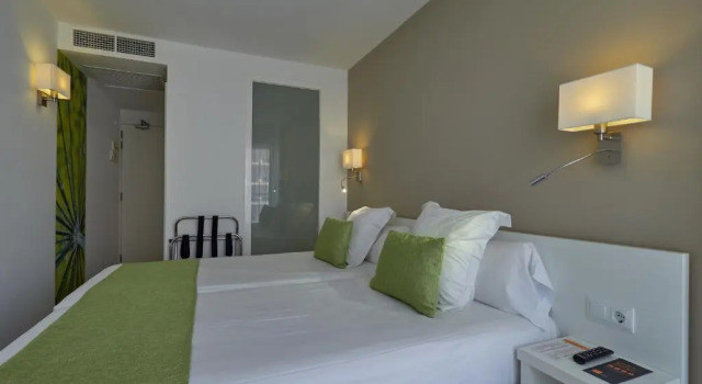 Doppel Zimmer mit Balkon BQ Amfora Beach