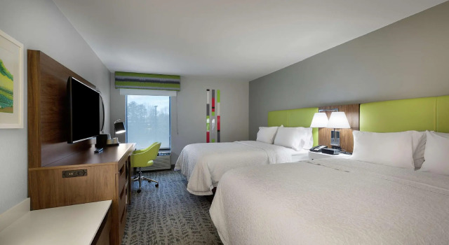 Четырёхместный номер Standard Hampton Inn Greenville/Travelers Rest