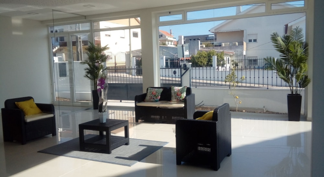 Pousada Tires Guest House, Забронировать Гостевой дом Сан-Домингуш-ди-Рана Лиссабон