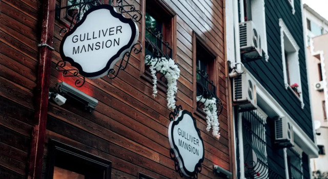 Gulliver Mansion Hotel