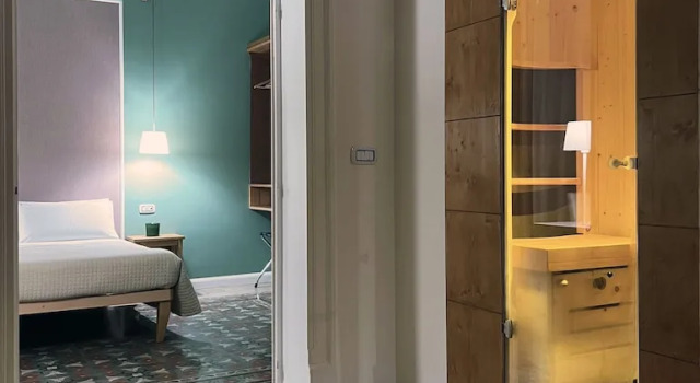 Deluxe Suite Bed in Spa