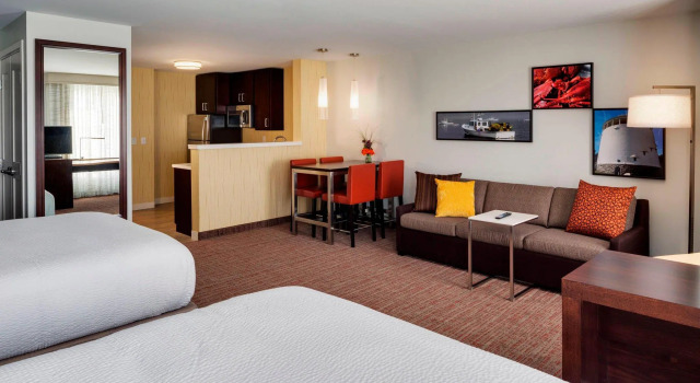 Четырёхместная студия Residence Inn by Marriott Bangor