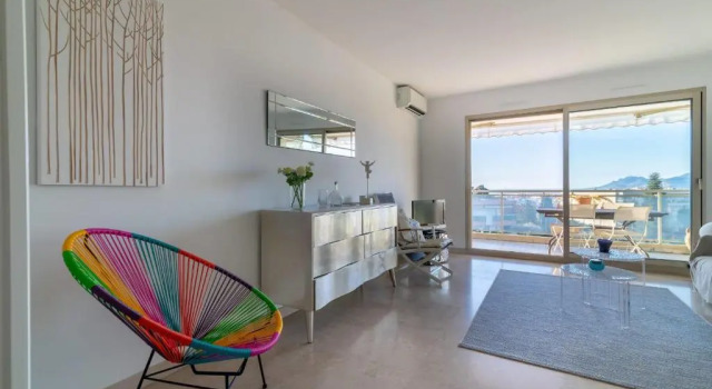 Апартаменты Apartment In A Residence With Swimming Pool Wifi