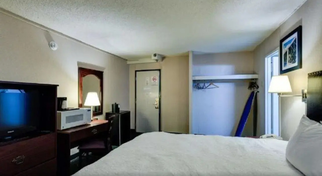 Номер Standard University Hotel and Suites