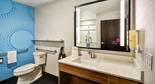 Двухместный номер Standard Tru by Hilton Fort Wayne, IN