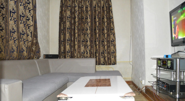 Land Hotel