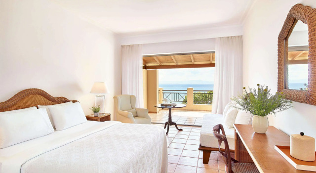 Двухместный номер с видом на море Grecotel LUXME Oasis