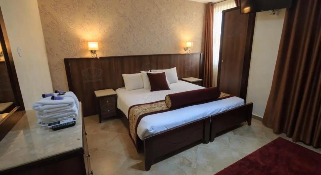 Standard Vierer Zimmer Hashimi Hotel