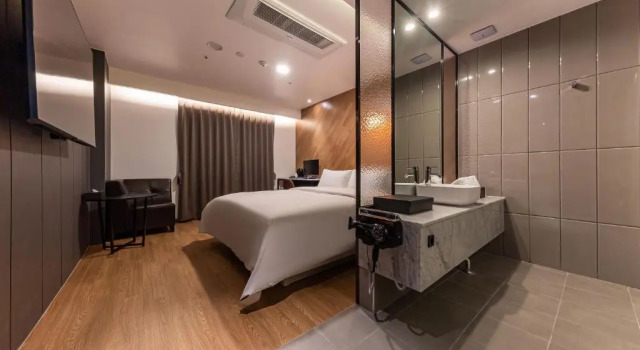 Номер Standard с видом на озеро Brown Dot Hotel Seosan