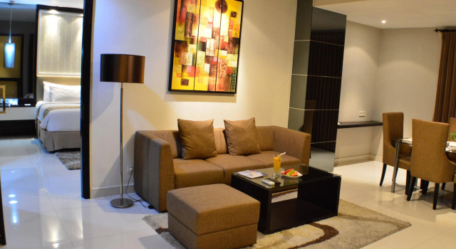 Prime Royal Hotel