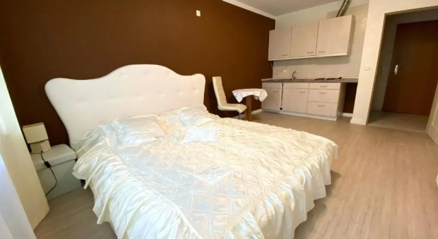 Hotel zum Hahn, Book Hotel Garbsen 