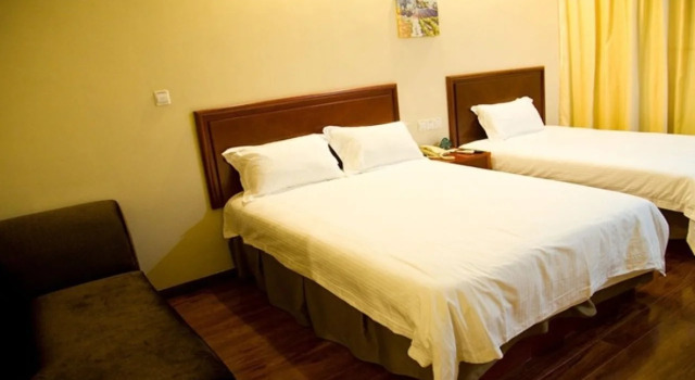 GreenTree Inn Shanghai Pudong Chuansha Road Kayuan Business Hotel, Varaa Hotelli Shanghai Shanghai