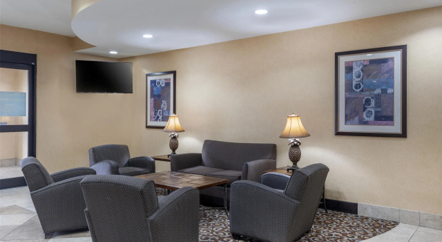 Best Western Bastrop Pines Inn, Buchen Sie Hotel Bastrop Texas Hill Country