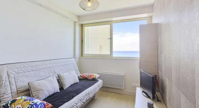 Modern studio with sea view on the Basque coast in Biarritz - Welkeys, Забронировать Отель Отели Биарриц 4 звезды, 4*