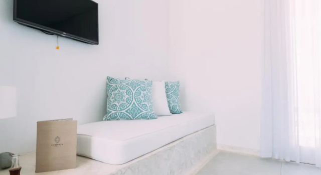 Schinoza luxury suites, Prenota Hotel Hotel a Schinoussa con parcheggio, Parcheggio