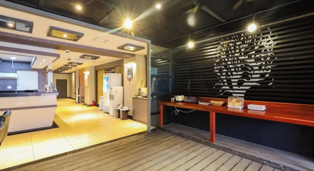 Osan J Hotel