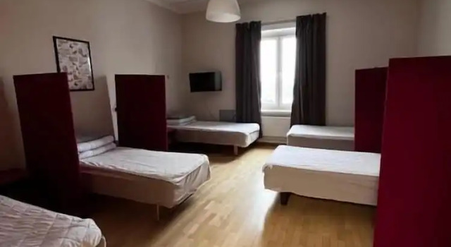 Кровать в общем номере (женский номер) Carlstad Sport Hostel