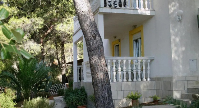 Апартаменты Apartments Elena & Damir