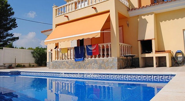 Villa Carrer de la Verge del Carme, Забронировать Вилла Отели Ла-Амеллья-де-Мар 3 звезды, рядом с Platja de Cala Forn, 3*