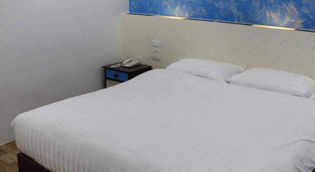 U-Thong Garden Resort, Забронировать Курортный отель Лампанг Lampang Province