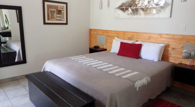 Turaco Lodge, Book Pension Hoteller i Mpumalanga med pool, Swimmingpool