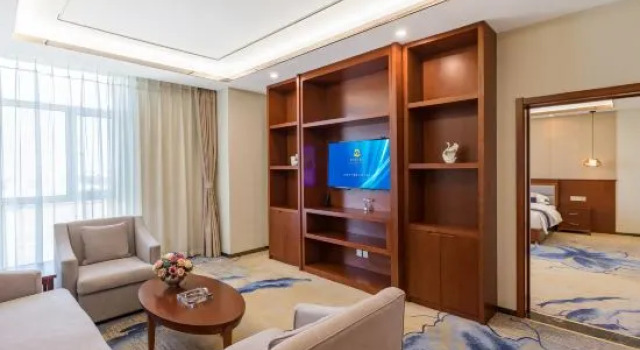 Люкс Business Tianjin Xinyusheng Hotel