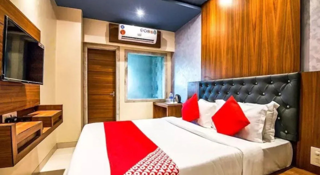 Hotel West Inn, Забронировать Отель Отели штата Махараштры с завтраком, Завтраки