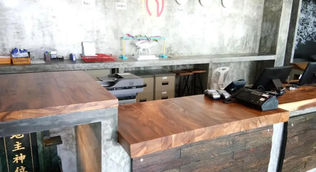Maneetel Krabi Beachfront