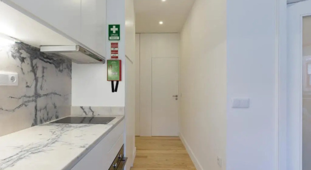 1BR Apartment near Metro in Porto by GuestReady, Rezerwuj Apartament Bonfim 