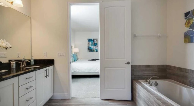 Reunion Daisy 6 Bedroom Home with Private Pool, Prenota Hotel Reunion Florida
