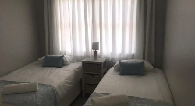 Periwinkle Selfcatering 8