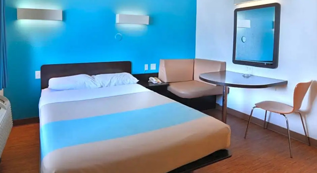 Номер Standard Motel 6-Galveston, TX
