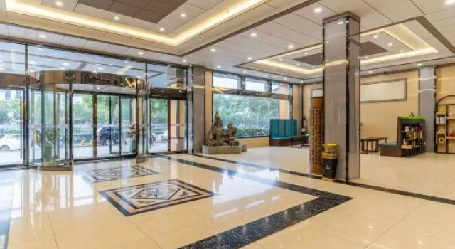 Xinzhiyuan Yue Hotel (Hefei South Station Luogang Central Park), Prenota Hotel Hotel a Anhui con parcheggio, Parcheggio