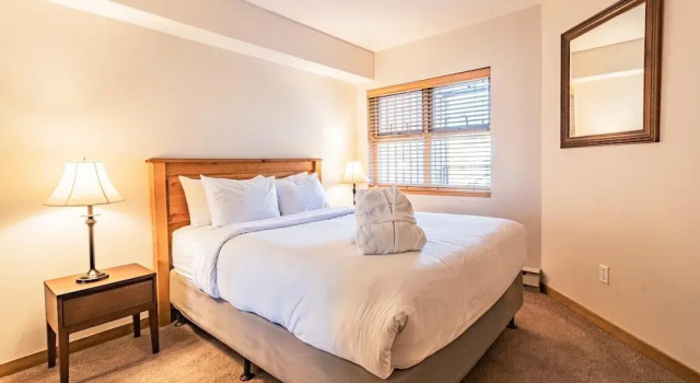 Whistler Vacation Club Lake Placid Lodge - 313