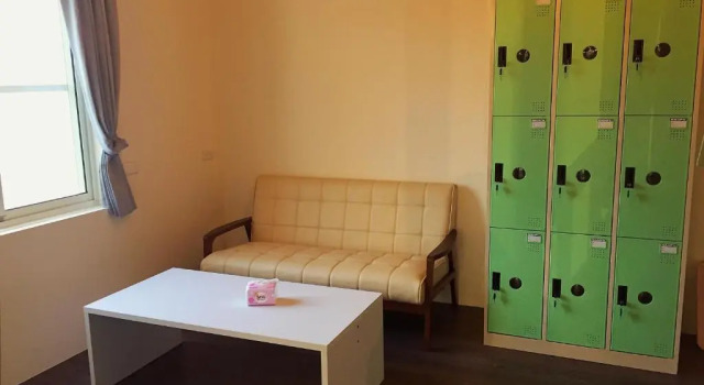 Кровать в общем номере MoMo B&B