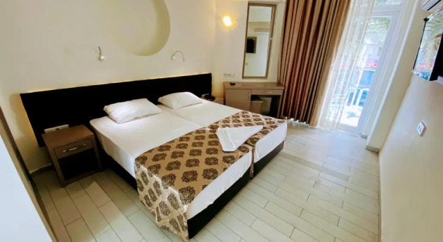 Cleopatra City Hotel