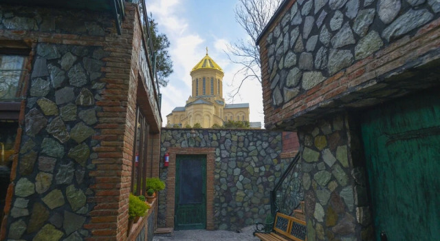 Отель Hotisi