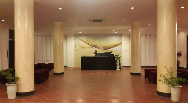 Sea and Sand Hotel
