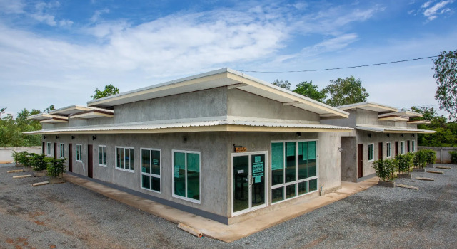 Sun Resort, Забронировать Курортный отель Сакэу Sa Kaeo Province