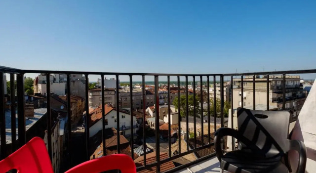 Apartment 14