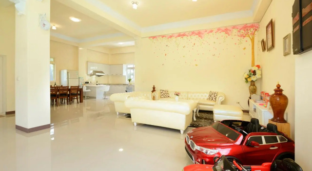 Love Fun House, Book Hotel Yuchi Nantou County